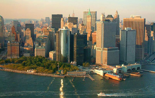 ニューヨーク 地図 ロウワー・マンハッタン 大判 91cm x 61cm コメント欄に、ロウアー・マンハッタンの拡大地図とD.C.のサイズ比較