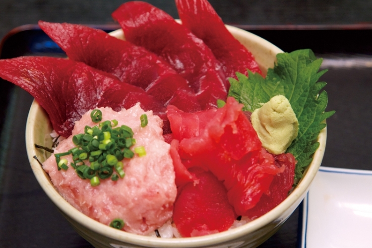 【神奈川・三崎】お得で大満足！絶品のマグロを堪能できるお店5選 - おすすめ旅行を探すならトラベルブック(TravelBook)