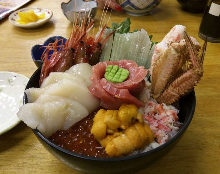 【北海道】美味しい朝食に出会える函館朝市の海鮮グルメスポット10選 おすすめ旅行を探すならトラベルブック
