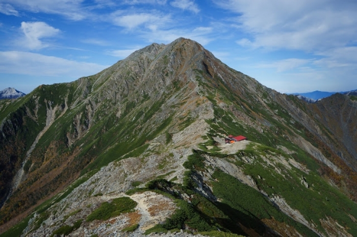 初めての山小屋泊登山でも挑戦できる! 日本第2の北岳