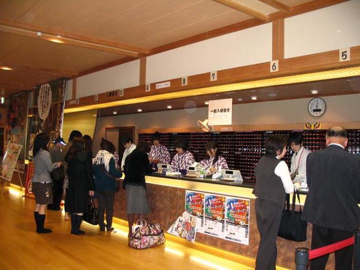 お江戸情緒を感じる「東京お台場 大江戸温泉物語」館内完全ガイド
