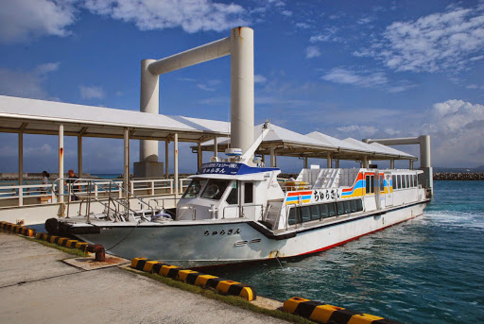 海!空!水牛車!いま竹富島がアツい!古き良き沖縄を過ごそう。