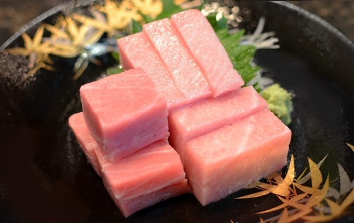 築地市場に行くなら「場内」がおすすめ?食べ買いを満喫する方法