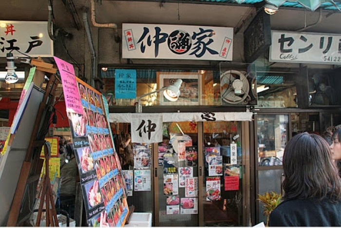 築地市場に行くなら「場内」がおすすめ?食べ買いを満喫する方法