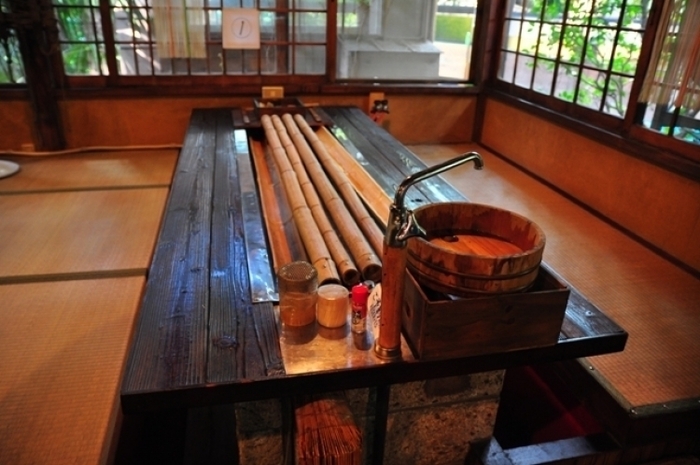 【関東】夏本番!東京近辺で流しそうめんができるお店6選