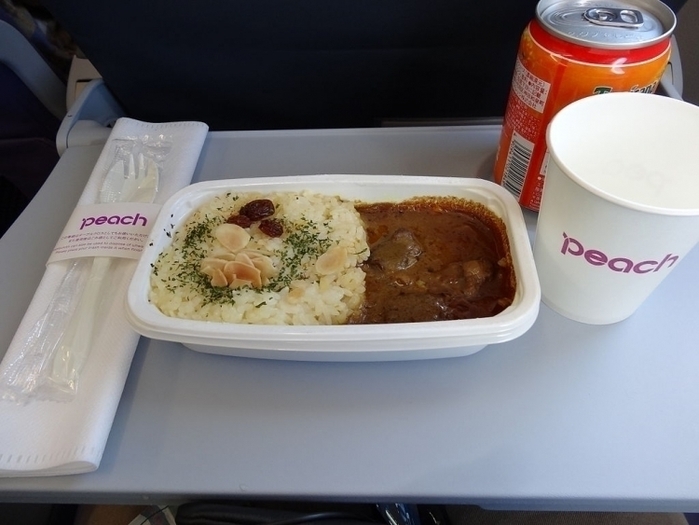 ピーチ航空(Peach)の就航路線(関空・福岡・沖縄・松山ほか)、手荷物情報、料金比較まとめ