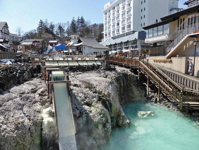 冷えた体もぽっかぽか。冬に行きたい関東人気温泉10選