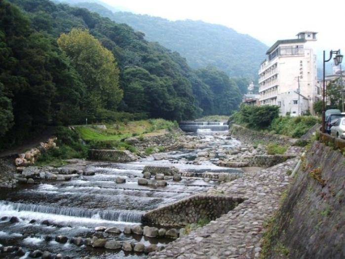 冷えた体もぽっかぽか。冬に行きたい関東人気温泉10選
