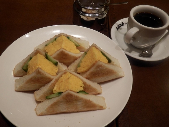 【東京】早朝の空腹にも心強い、新橋・虎ノ門の朝カフェごはん20選