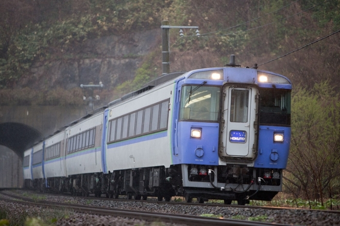 札幌から函館への交通手段を徹底比較!(鉄道/高速バス/車/飛行機)