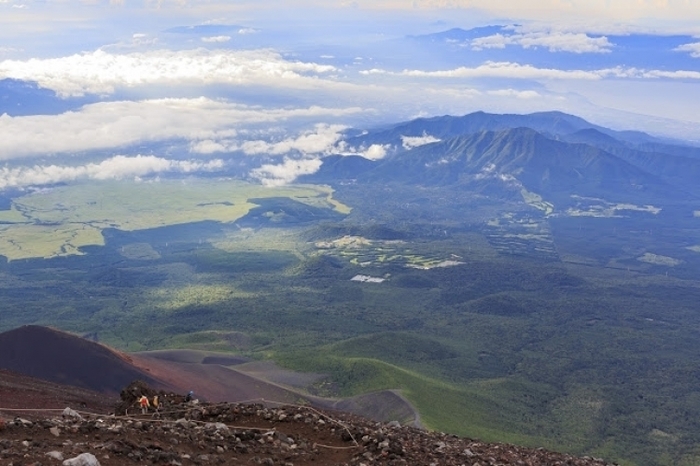 【山梨】一生に一度は登りたい富士山!登山の注意と楽しむポイントまとめ