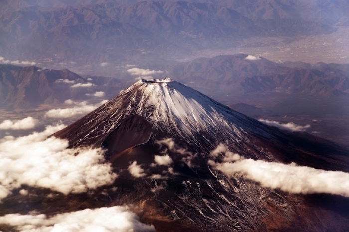 【山梨】一生に一度は登りたい富士山!登山の注意と楽しむポイントまとめ