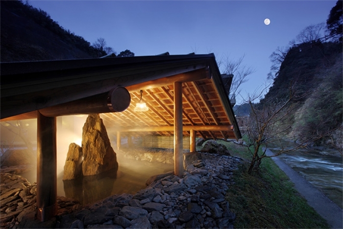 【千葉】露天風呂に浸かりながら紅葉の絶景を楽しめる人気の旅館・宿泊施設5選