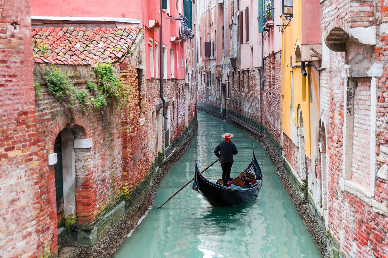 おしゃれな国イタリアの自慢したくなるおすすめお土産28選
