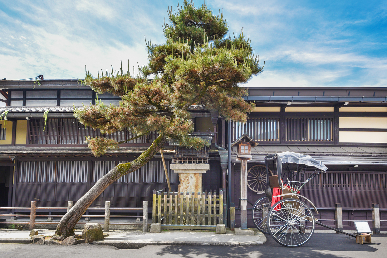 岐阜 飛騨高山の観光ガイド 食べ歩きも楽しい 映画 君の名は の舞台へ おすすめ旅行を探すならトラベルブック Travelbook