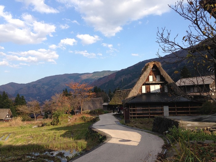【富山県】五箇山観光で世界遺産にもなる合掌造りの里の暮らしを体験