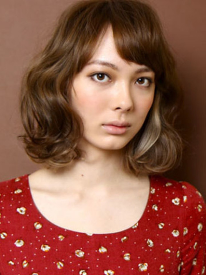 【ミディアムパーマの髪型・ヘアスタイル】おすすめヘアで脱マンネリ!