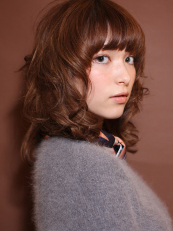 【ミディアムパーマの髪型・ヘアスタイル】おすすめヘアで脱マンネリ!