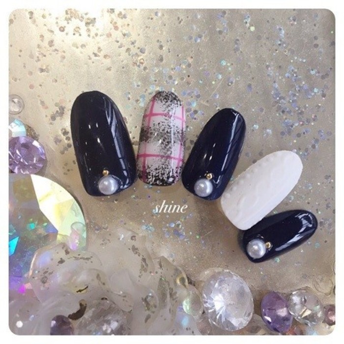 冬におすすめのブランケットネイル♡温かみあるデザインが魅力