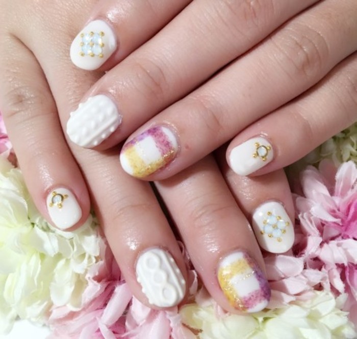 冬におすすめのブランケットネイル♡温かみあるデザインが魅力