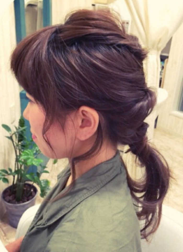 簡単でルーズが可愛い♪セミロングヘア・髪型で出来るヘアアレンジ