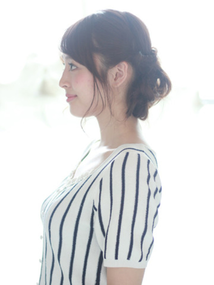 簡単でルーズが可愛い♪セミロングヘア・髪型で出来るヘアアレンジ