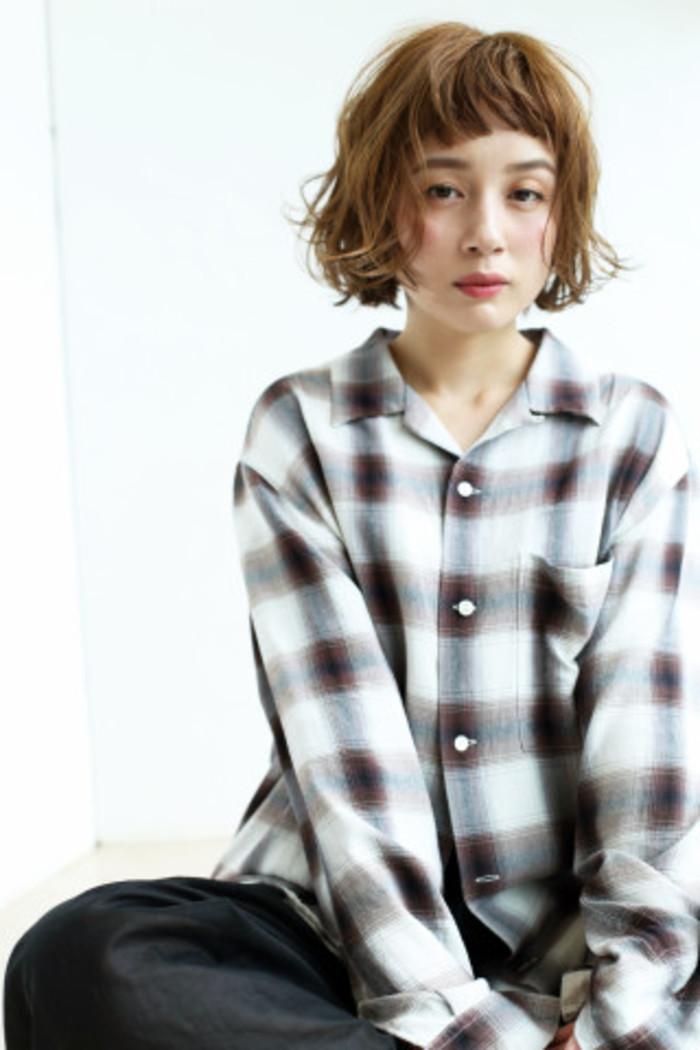 トレンドのウェットヘア・髪型で大人なオシャレ女子に変身♪