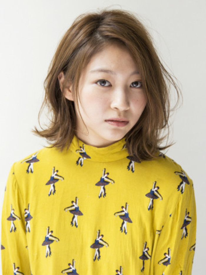 トレンドのウェットヘア・髪型で大人なオシャレ女子に変身♪