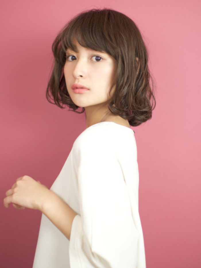 トレンドのウェットヘア・髪型で大人なオシャレ女子に変身♪