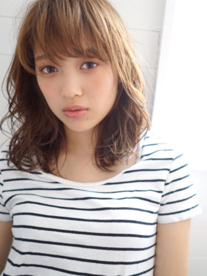 トレンドのウェットヘア・髪型で大人なオシャレ女子に変身♪