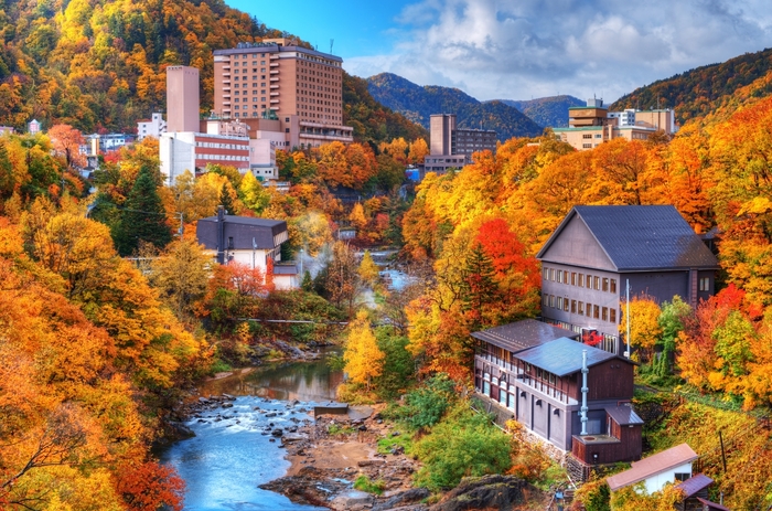 紅葉旅行の人気エリアランキング2017年版、2年連続1位はあのエリア!