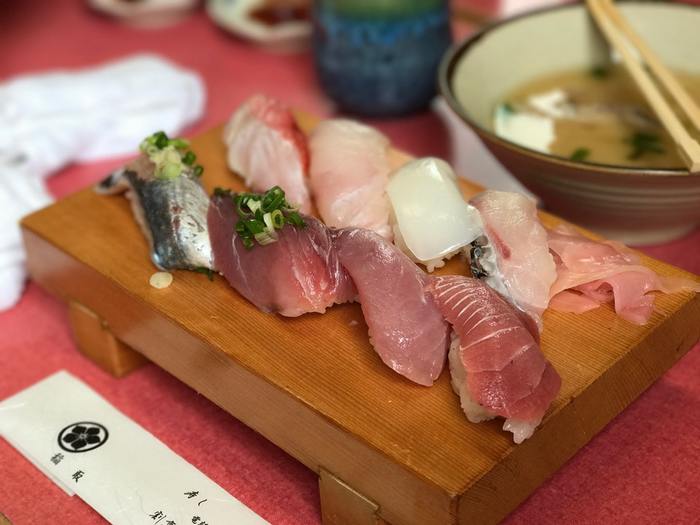 寿司や煮付けで味わい尽くす!伊豆名物キンメダイ料理のおすすめ5店