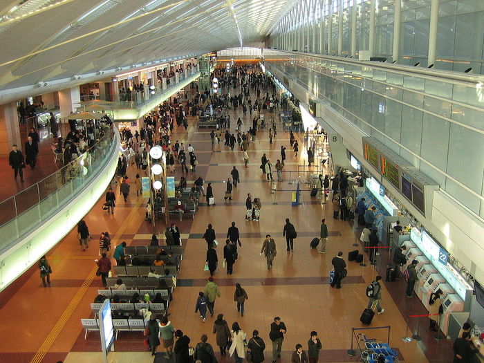 【羽田空港】高級ラウンジから気軽に使えるラウンジまで、利用方法を徹底解説!