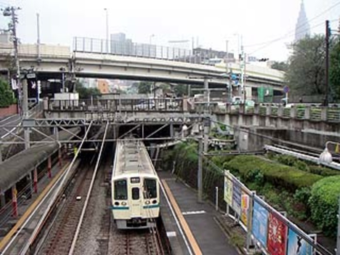 小田急小田原線・参宮橋駅と周辺について!様々な情報を集めてみました