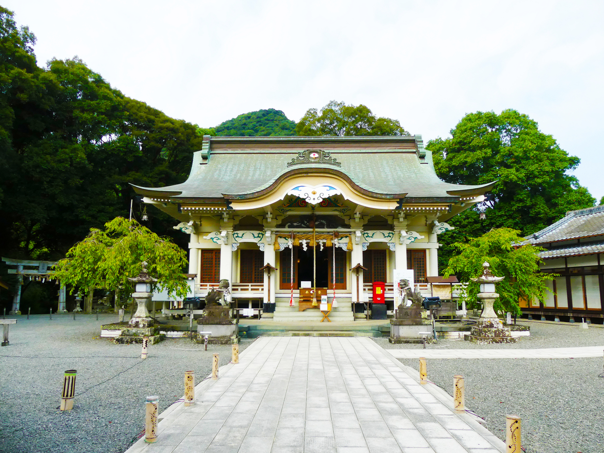 武雄神社をめぐる旅♡旅好き女子必見の樹齢3000年の大楠 …