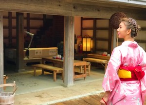 千葉県栄町 江戸時代の衣装で本格コスプレ Cmロケ地を巡り歴史の世界へタイムスリップ ドラムの里 コスプレの館 マピオンニュース