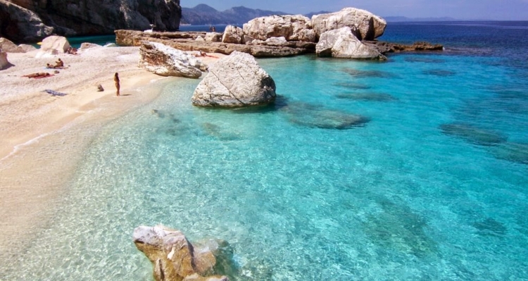 サルデーニャ島の旅行・ガイド おすすめ旅行を探すならトラベルブック(TravelBook)