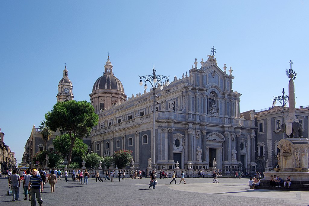 イタリア シチリア島カターニアにあるおすすめの観光スポット10選 情報はこちらから おすすめ旅行を探すならトラベルブック Travelbook