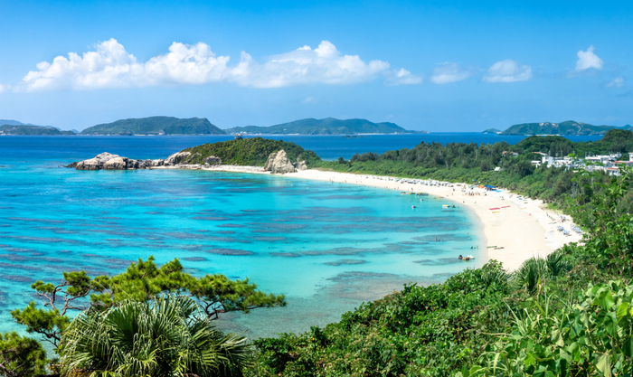 【沖縄・渡嘉敷島】「とかしくビーチ」はウミガメと遊泳できる人気のビーチ!とっておきの楽しみ方をご紹介!