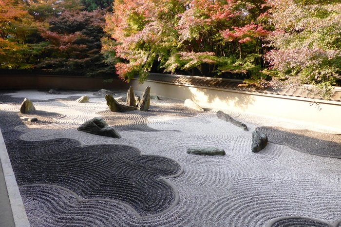 美しすぎる京都の日本庭園に引き込まれる。作庭家・重森三玲の世界とは?