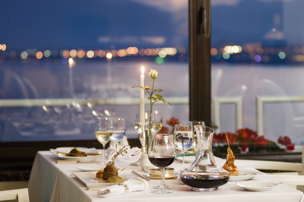 福岡 西中洲でディナーにおすすめのレストラン17選 雰囲気の良い人気店はここ おすすめ旅行を探すならトラベルブック Travelbook