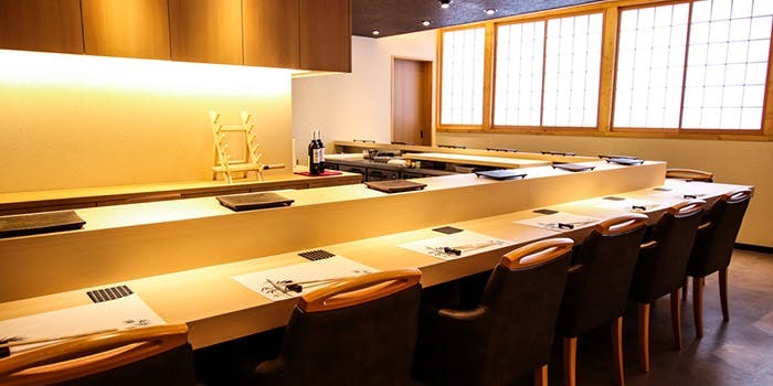 【新宿】お寿司が食べられるお店20選+編集部おすすめ|美味しいお店を厳選してご紹介